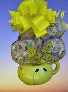 Smiley Face Mug Cookie Bouquet